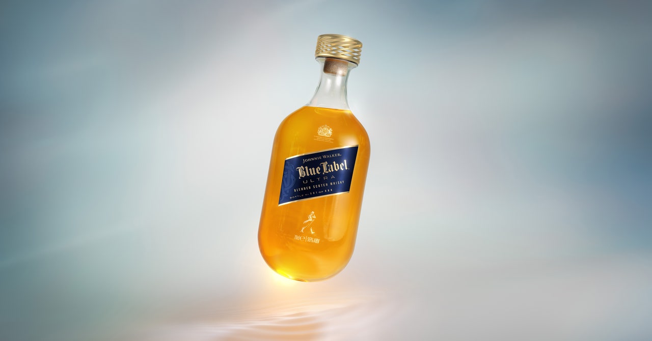 This Is How Johnnie Walker Made the Worldâs Lightest Whisky Bottle